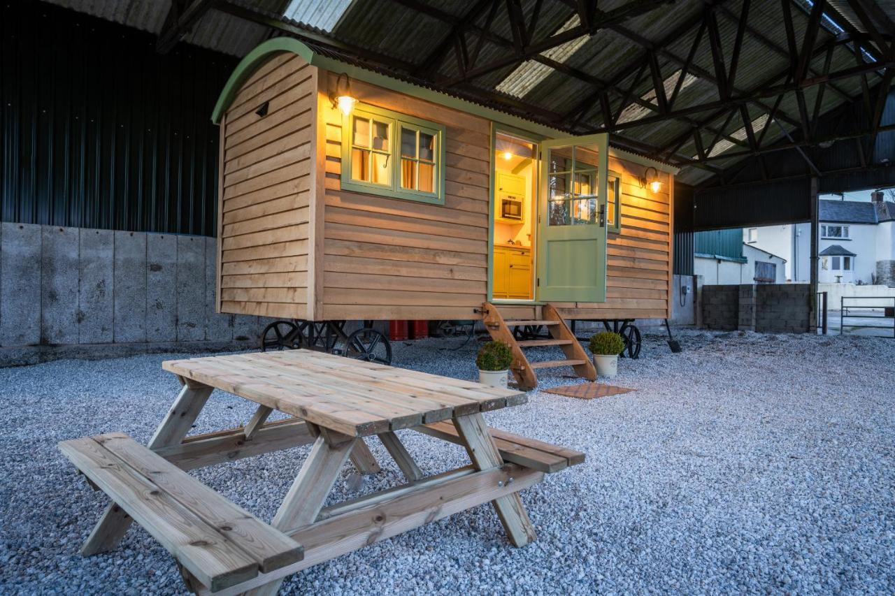 Beaworthy Finest Retreats - The Shepherd'S Hut At Northcombe Farm מראה חיצוני תמונה