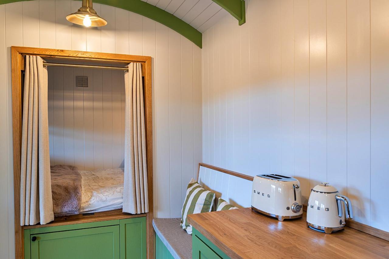 Beaworthy Finest Retreats - The Shepherd'S Hut At Northcombe Farm מראה חיצוני תמונה